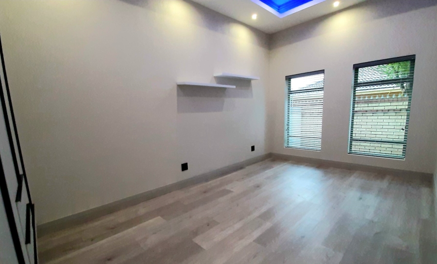 3 Bedroom Property for Sale in Heather Park Western Cape